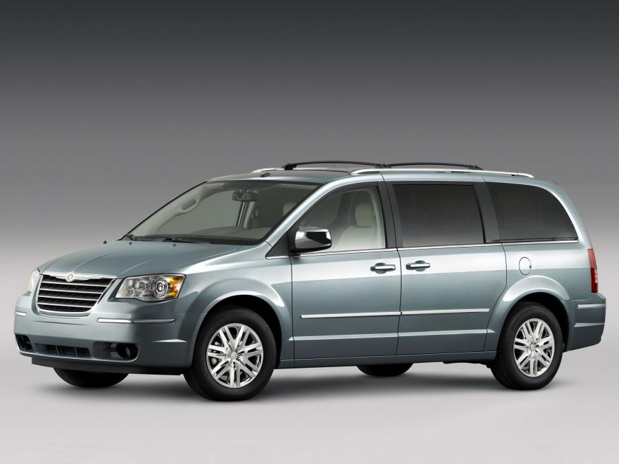  Chrysler Town & Country 2007 года  (фото 16 из 24)